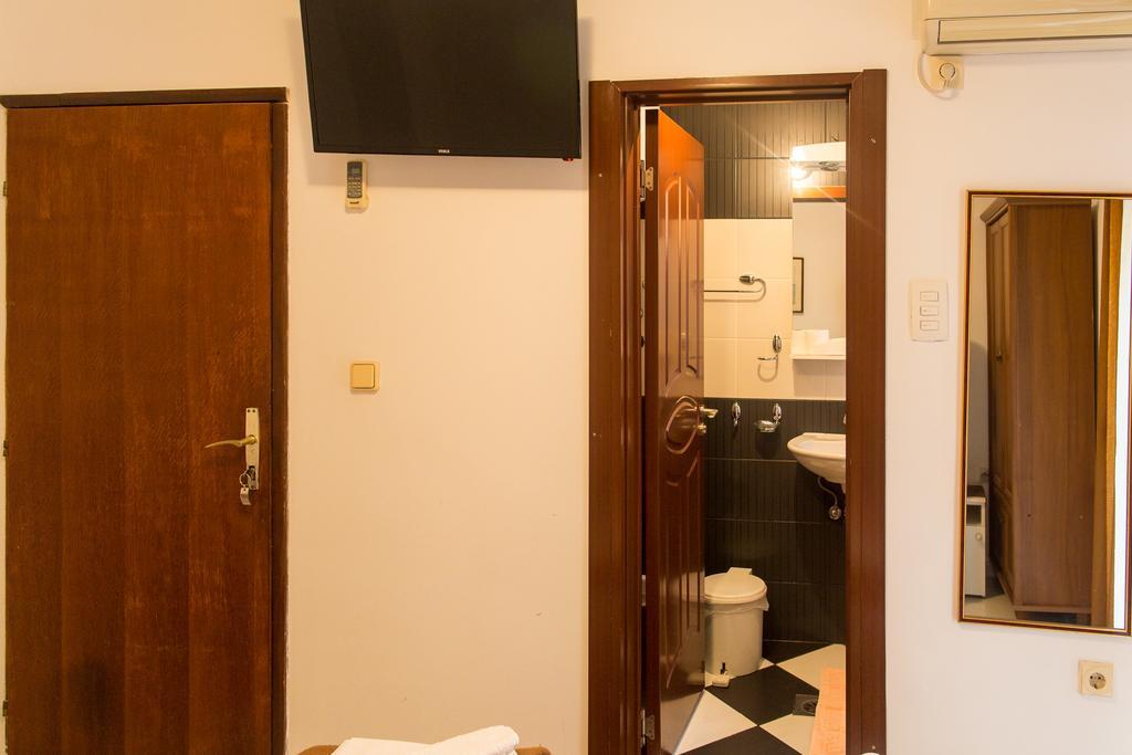 Guest House Vucicevic Budva Extérieur photo
