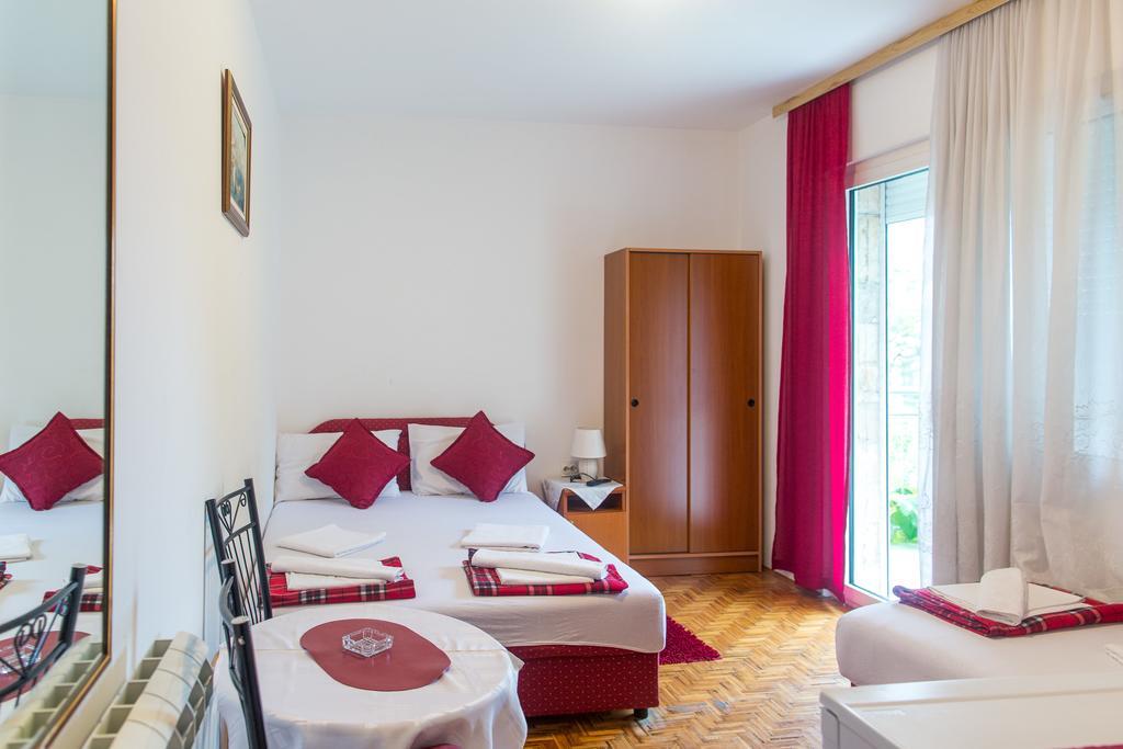 Guest House Vucicevic Budva Extérieur photo