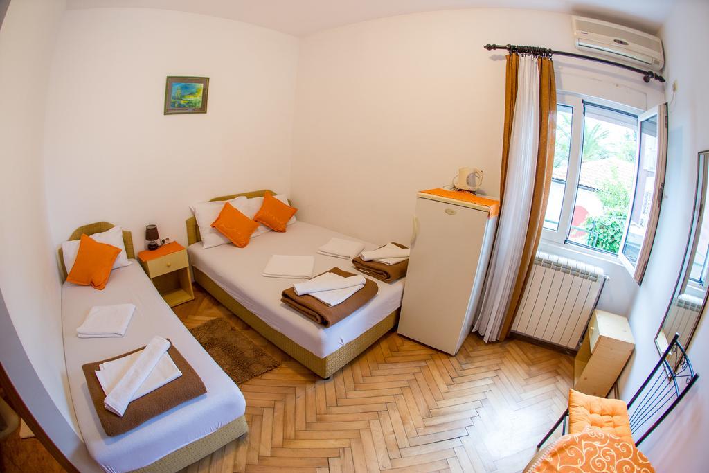 Guest House Vucicevic Budva Extérieur photo